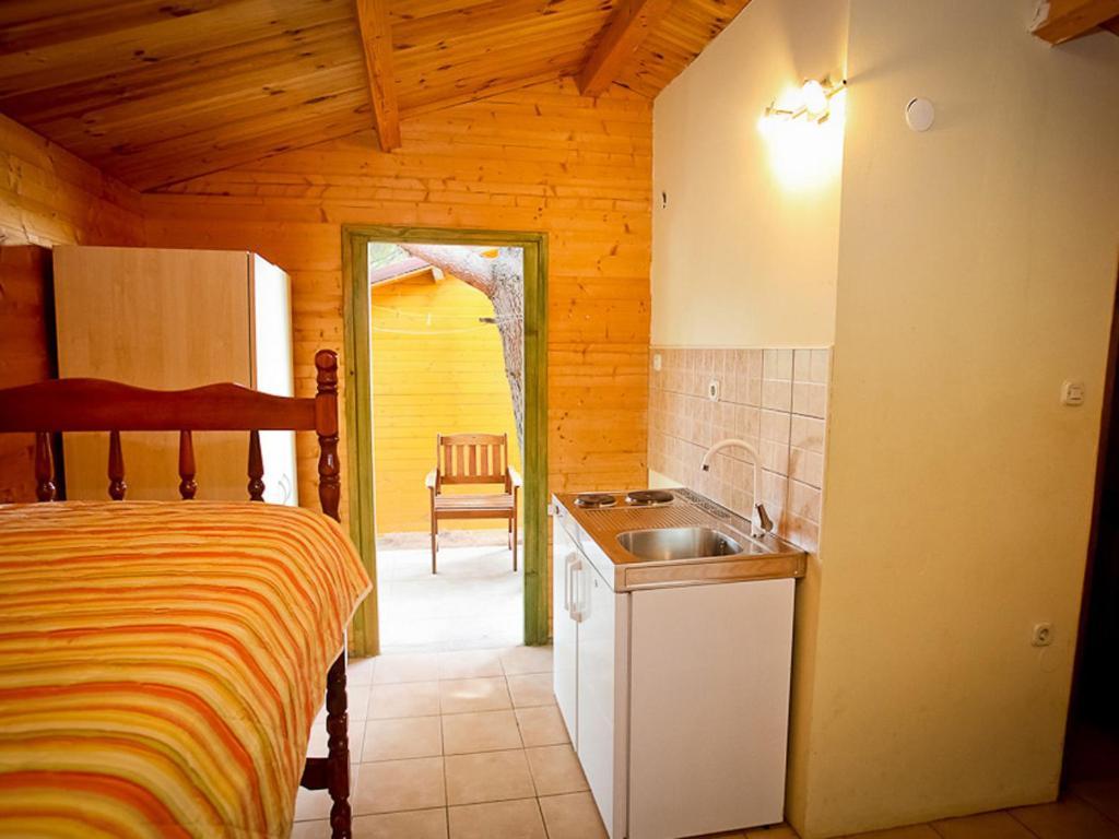 Bungalows Starine Tribunj Tribalj Exteriér fotografie